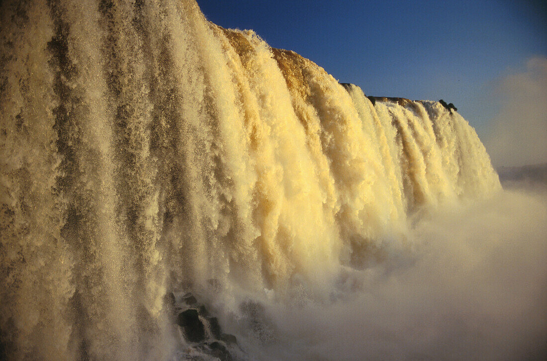 Garganta del Diabolo Iguazú Wasserfälle, Brasilien