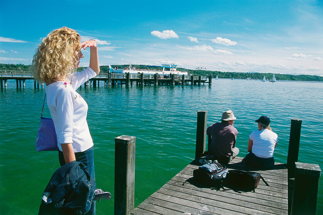 Women looking over Starnberger See, Bavaria