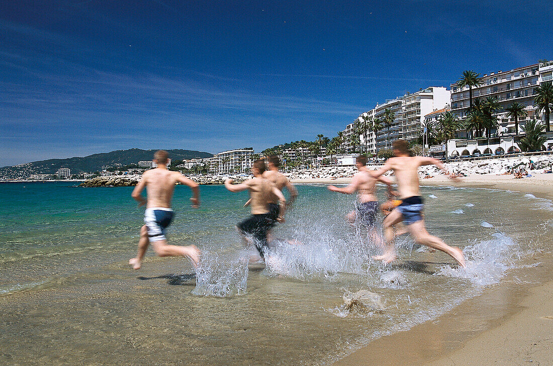 Beach, Plage du Midi, Cannes Cote d'Azur, France