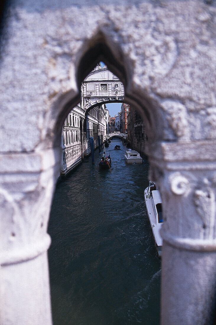 Ponte dei Sospiri, Venice, Italy