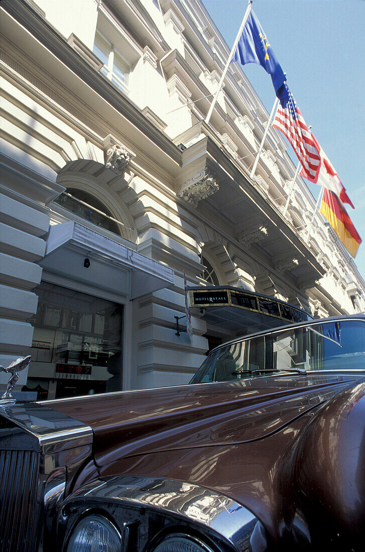 Rolls Royce in front of the entrance of hotel Rafael, Munich, Bavaria, Germany, Europe