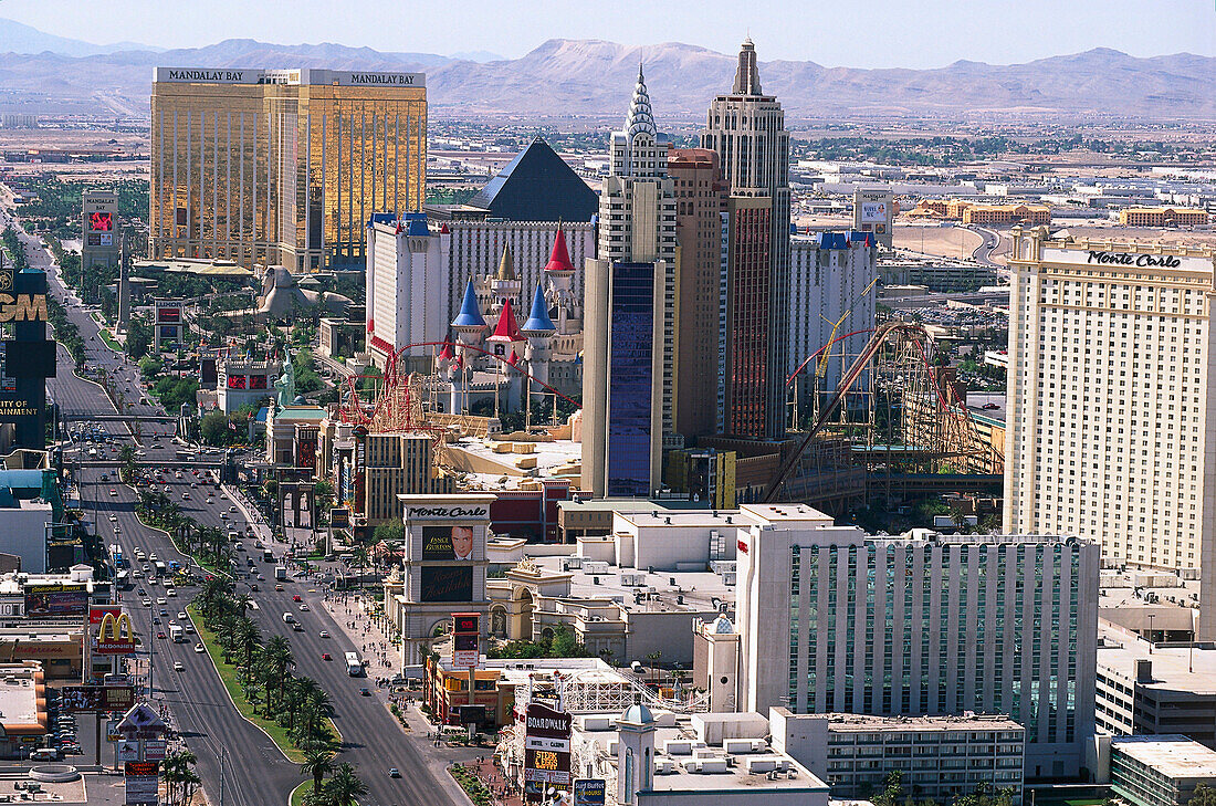 View at hotels at the Las Vegas Strip, Las Vegas, Nevada, USA, America