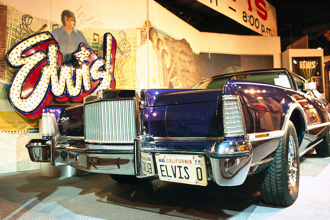 Vintage car inside Elvis-A-Rama museum, Las Vegas, Nevada, USA, America