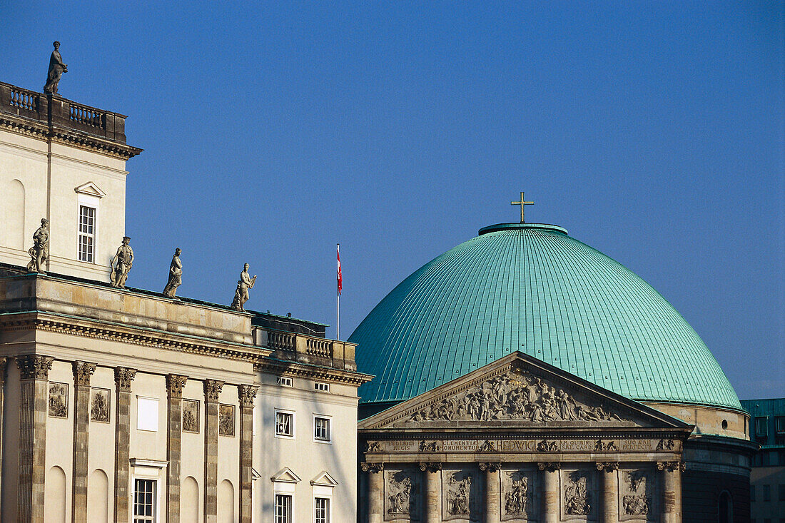 Sankt-Hedwigs-Kathedrale, Bebelplatz, Berlin, Deutschland