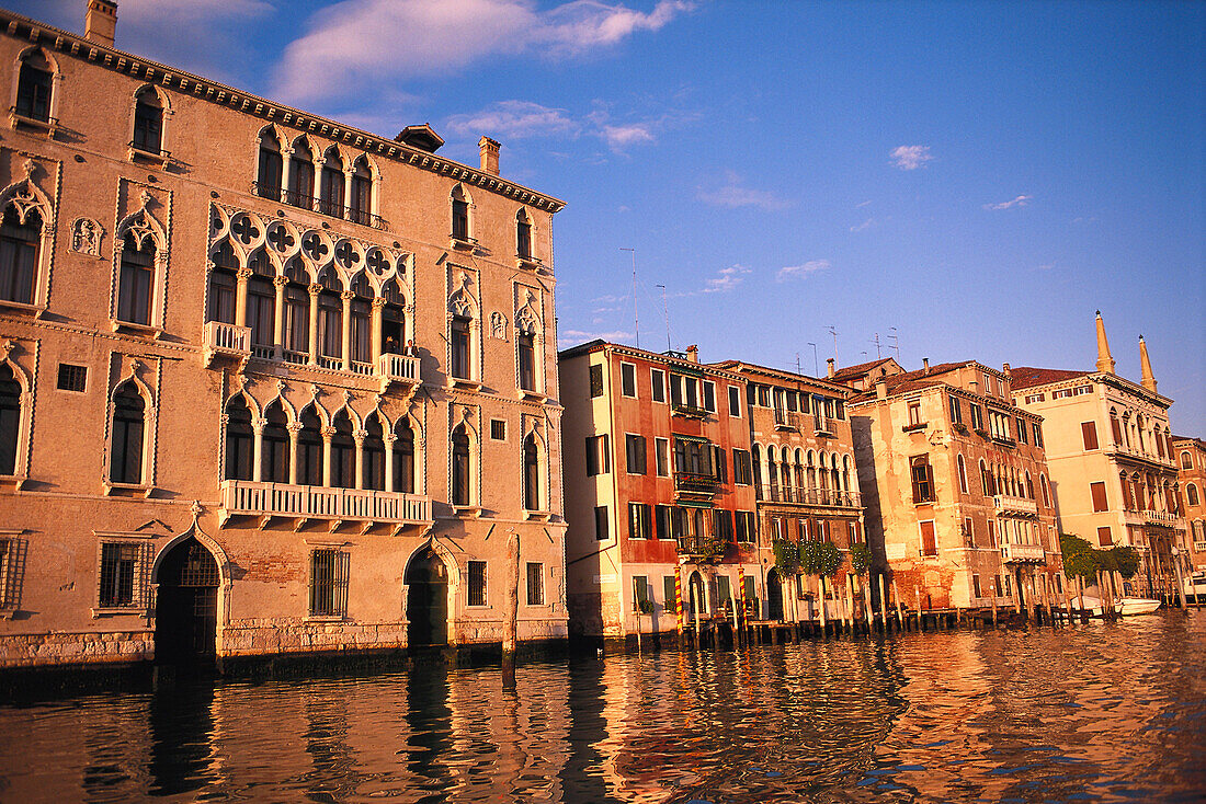 Häuser am Canale Grande, Venedig, Venetien, Italien