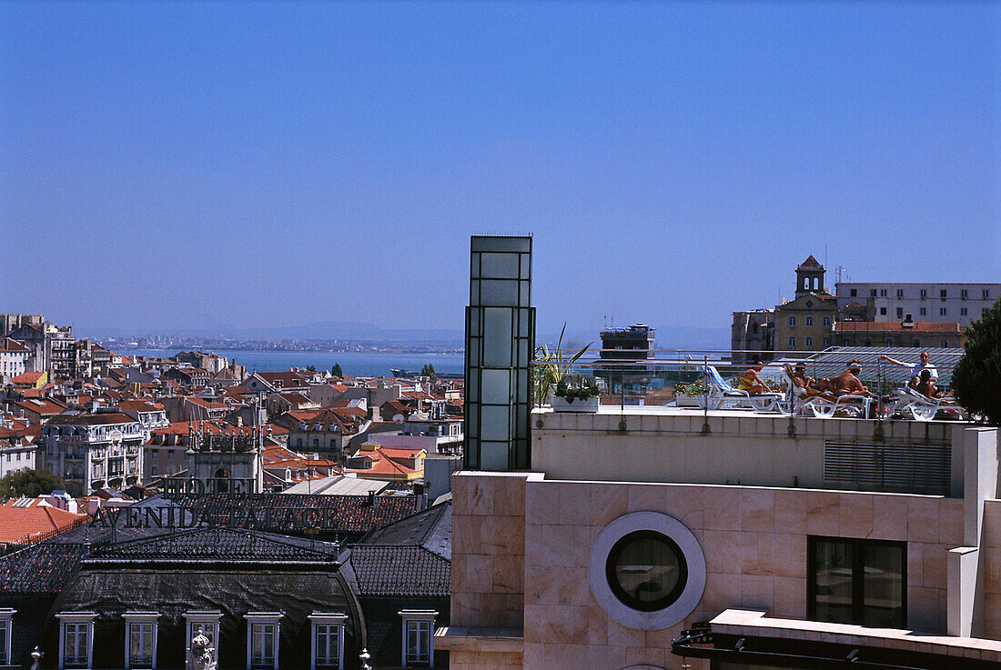 Rooftop swimming pool, Hotel Eden Lisbon, Portugal