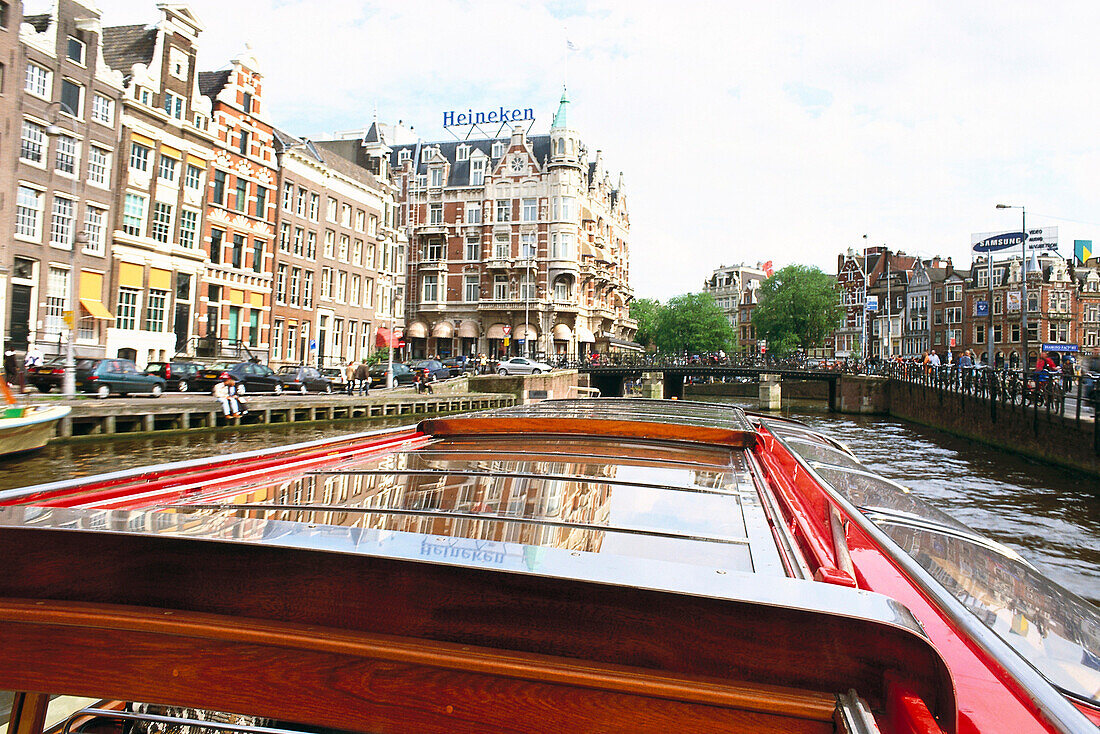 Narrow boat, Rokin, Amsterdam, Netherland