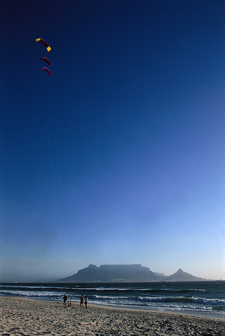 Bloubergbeach, Table Mountain, Cape Town South Africa