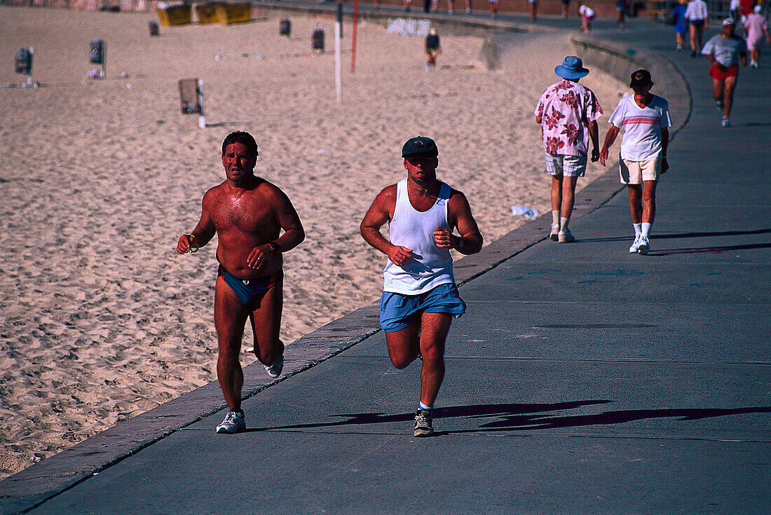 Jogger, Bondi Beach, NSW Australien