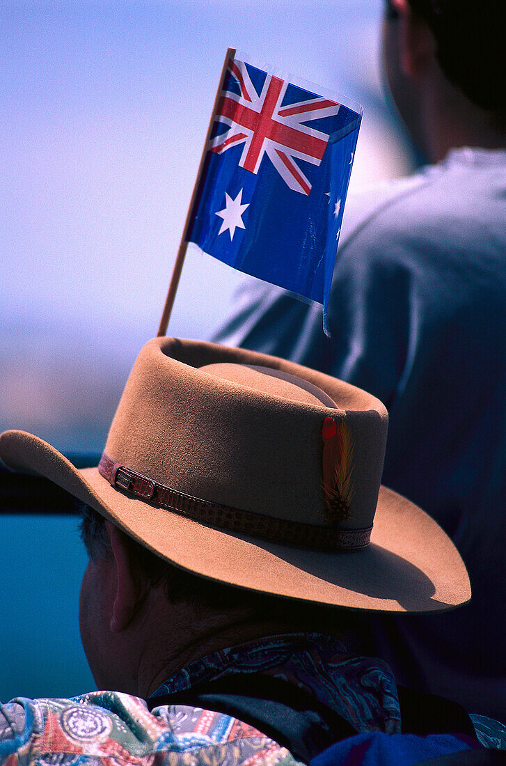 Mann mit australischer Fahne, Sydney, New South Wales Australien