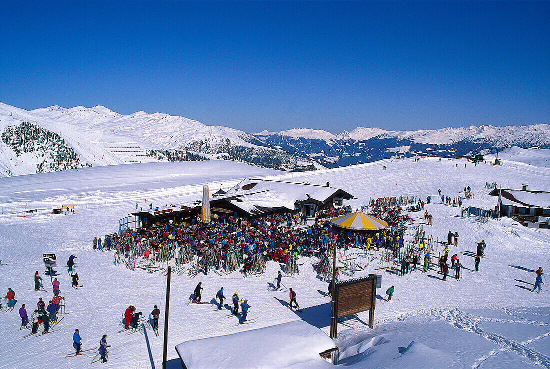 Skiing, Penken, Zillertal, Tyrol Austria