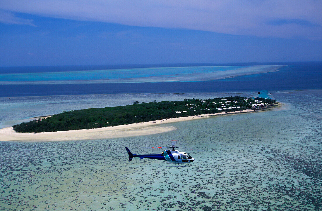 Aerial View, Heron Island, Great Barrier Reef Queensland, Australia