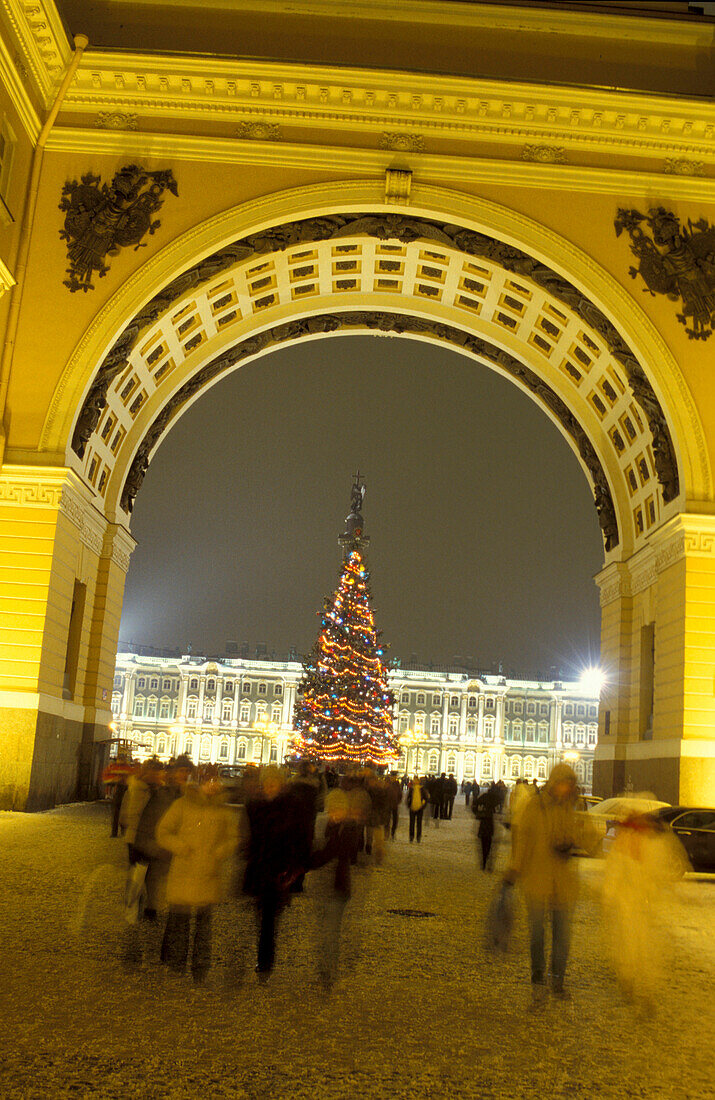 Illuminated gate and christmas tree at night, Palace Square, St. Petersburg, Russia, Europe