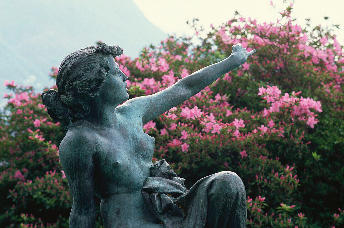 Bronze statue in the civic park, Parco Civico, Lugano, Ticino, Switzerland
