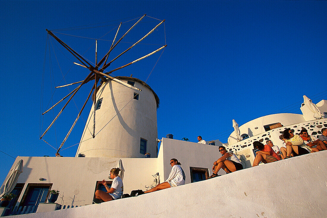 Windmühle in Oia, Santorin Griechenland