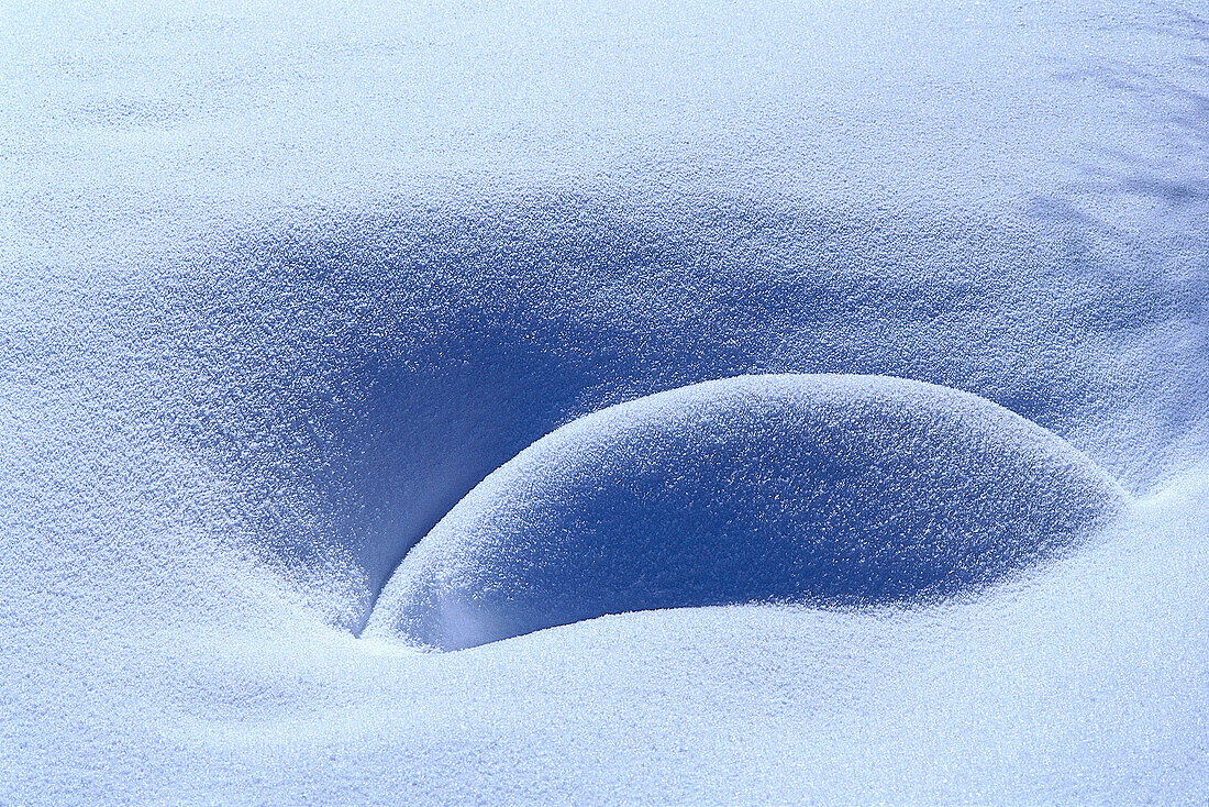 Schneestrukturen, Winterlandschaft, Bayern, Deutschland