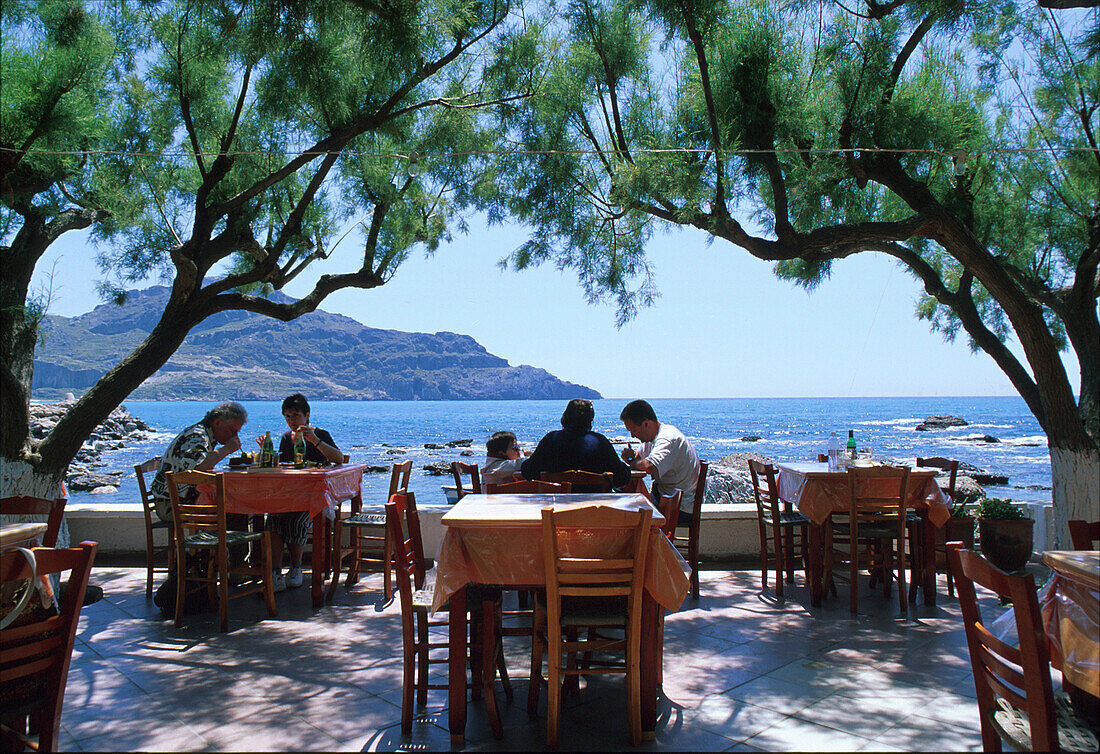 Tavern at waterfront, Tavern Christos, Plakias, Crete, Greece