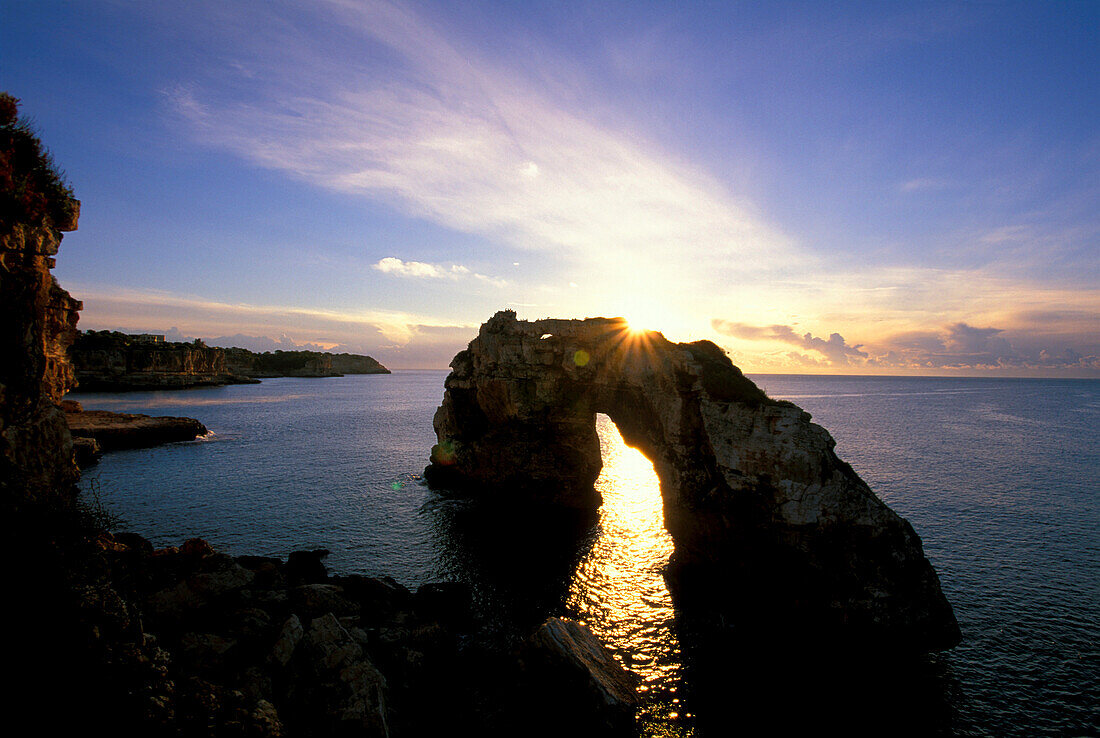 Küstenlandschaft bei Sonnenuntergang, Cala Santanyi, Mallorca, Spanien