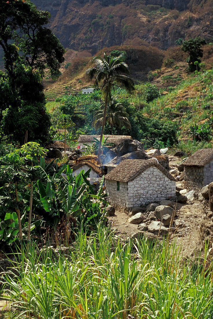 Hütten eines Bergdorfes, Paul, Santo Antao, Kap Verde, Afrika