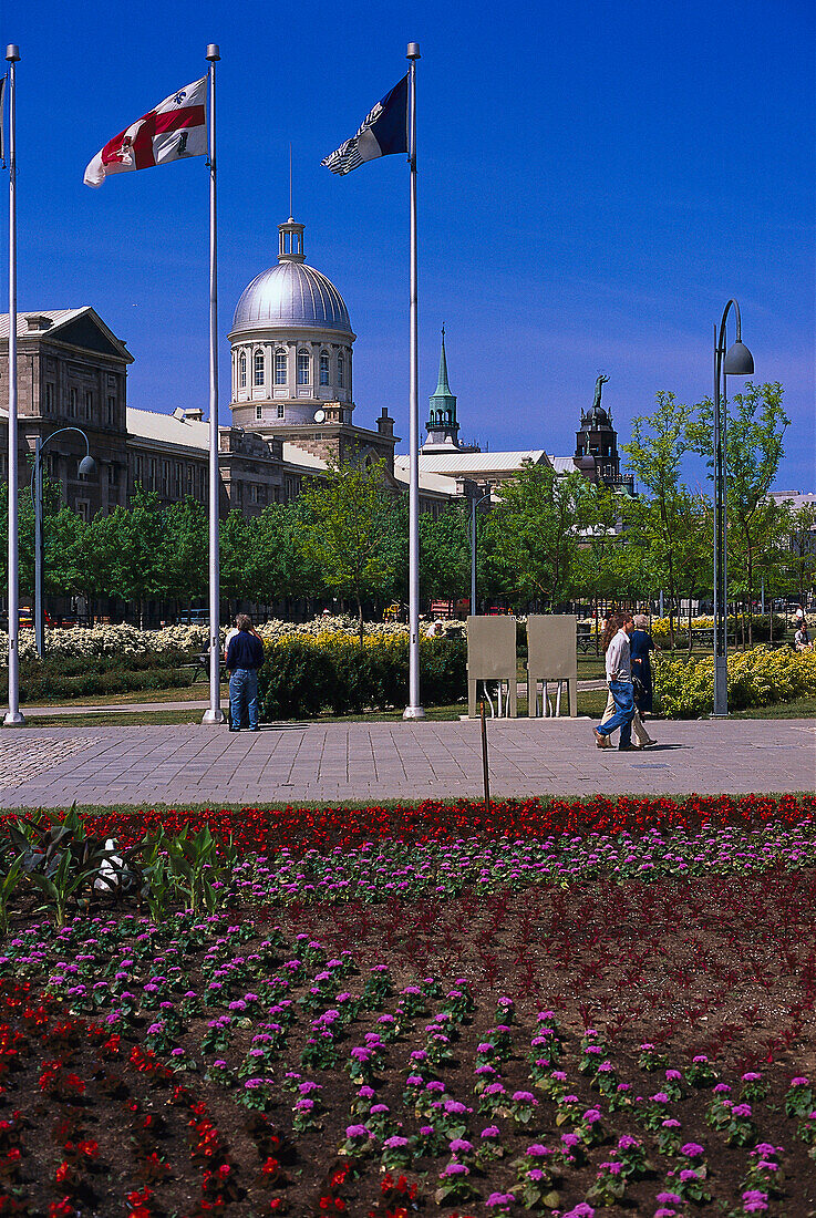 Park, Bonsecours Market, Old Town, Montreal Prov. Quebec, Canada