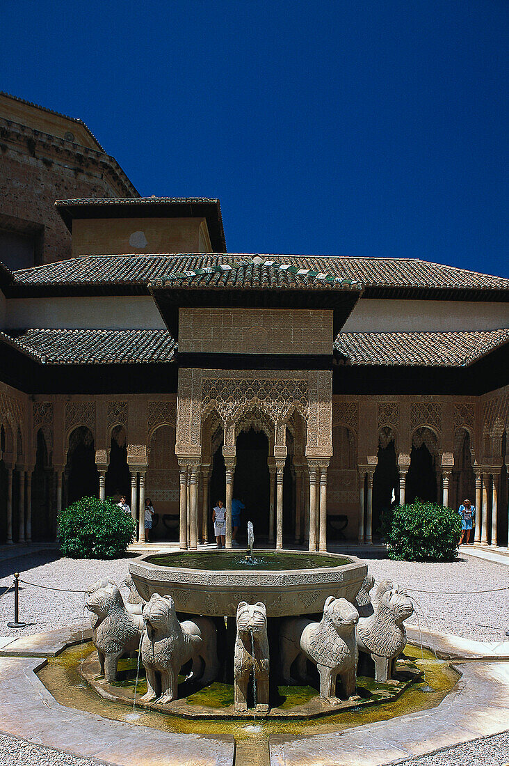 Patio de Leones, Loewenhof, Alhambra, Granada Andalusien, Spanien