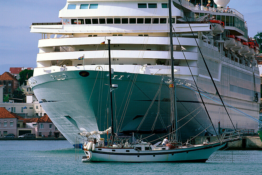 Kreuzfahrtschiff, Segler, St. George' s Grenada