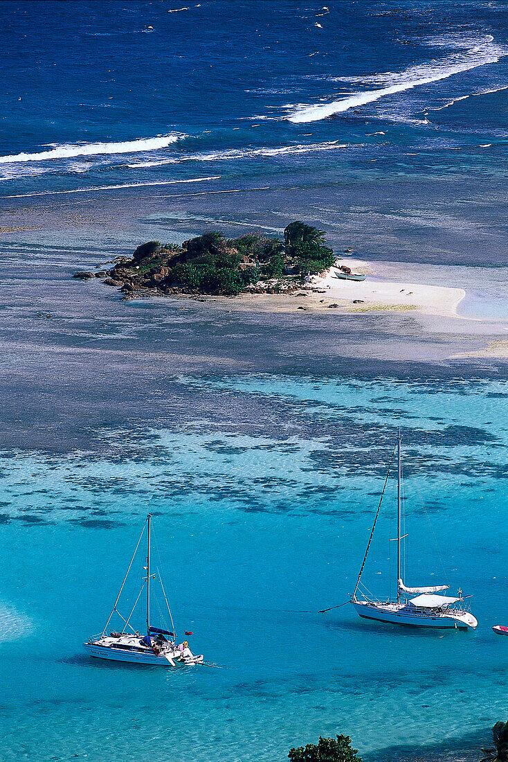 Segelboote, unbewohnte Insel, St. Vincent, Grenadinen