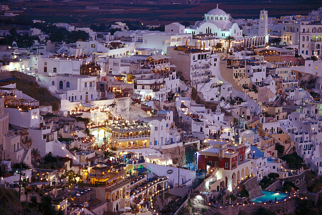 The houses of Fira in the evening, Santorin, Cyclades, Greece, Europe