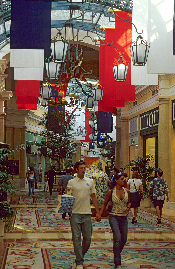 Mall at Bellagio Hotel, Mall at Bellagio Hotel and Casino, Las Vegas Boulevard, Las Vegas, Nevada, USA