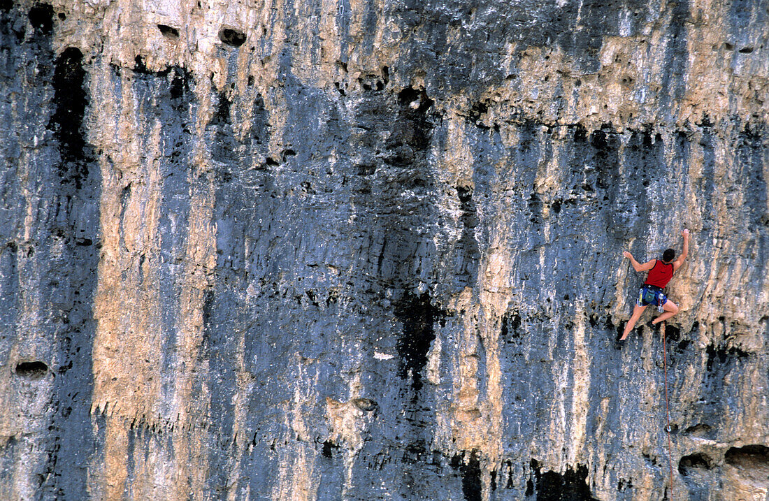 Freeclimbing, Dolomites Italy