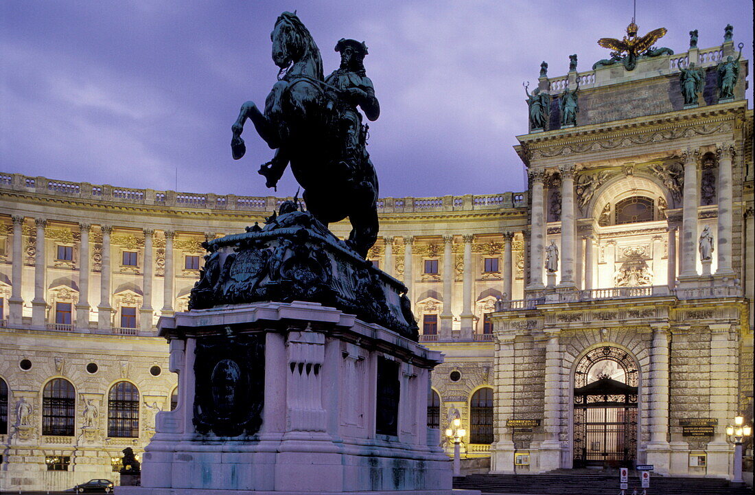 Neue Hofburg, Völkerkundemuseum, Statue of Prinz Eugen Vienna, Austria, Europe