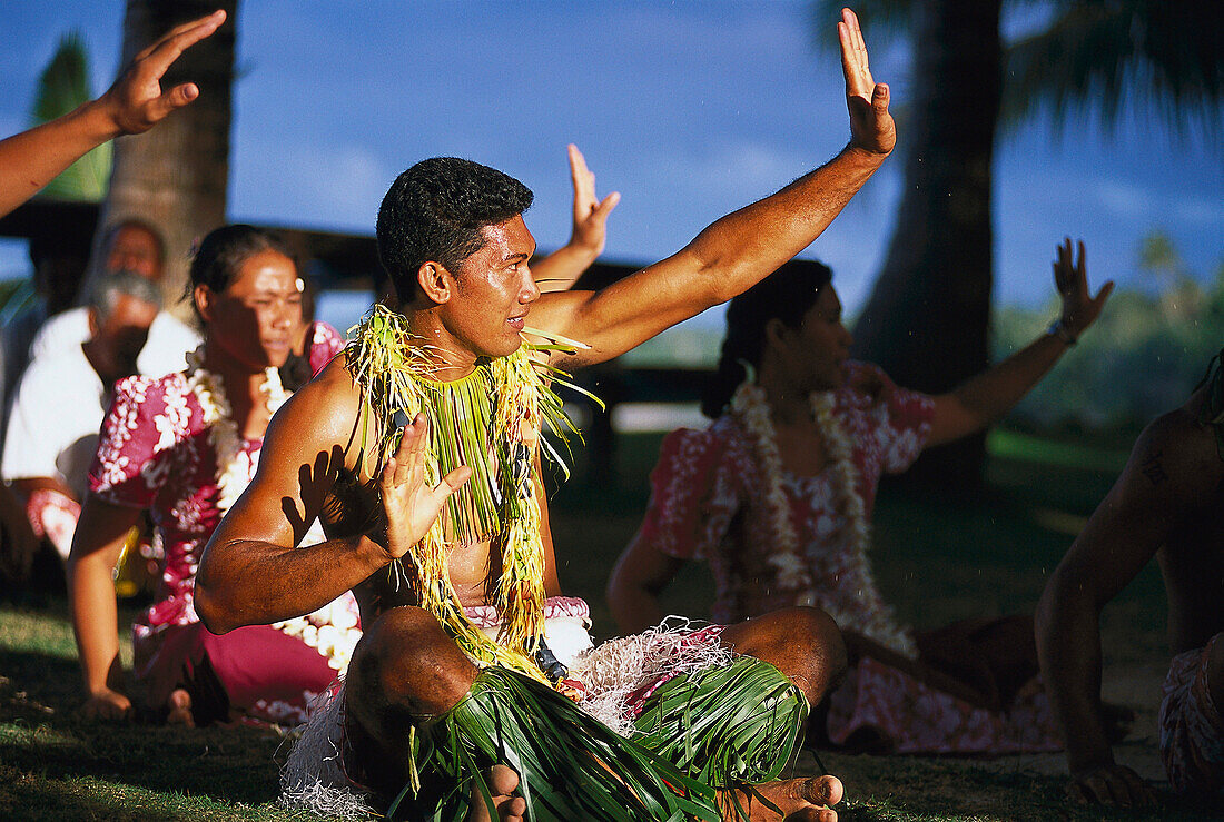 Beachside Fiafia, Manase Beach Savai'i, Samoa