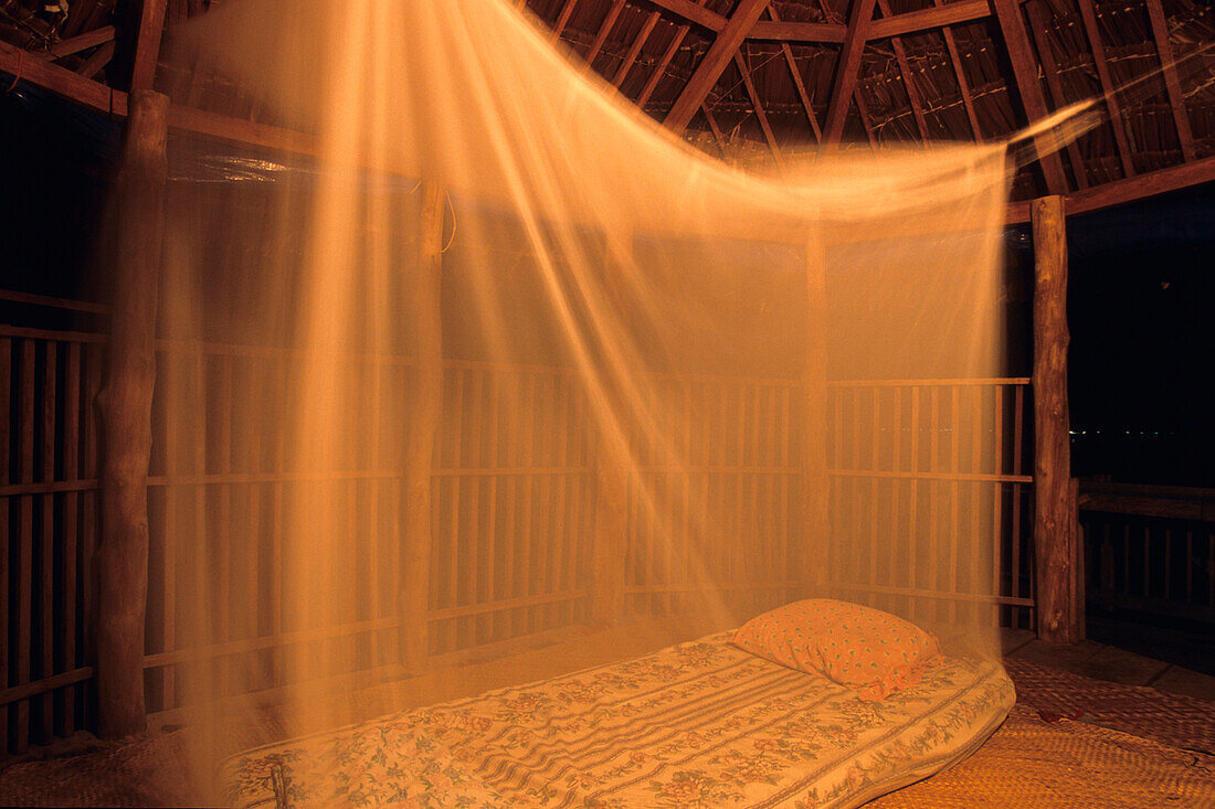 Mosquito Net, Vaotuua Beach Fales Manono Island, Samoa