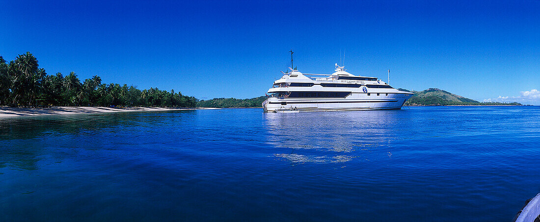 Blue Lagoon Cruises Cruiseship MV Mystique Princess, Yasawa Islands Group, Fiji, South Pacific