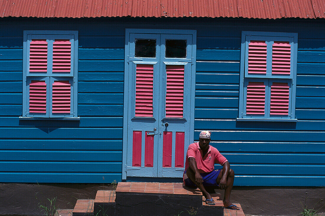 Man & Chattel House, Near Paynes Bay, St. James Barbados, Caribbean