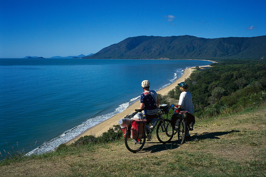 Cyclists at Rex Lookout, Near Cairns, Queensland Australia