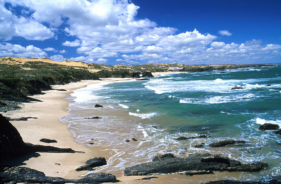 Strand, Praia de Almograve, westl. Odemira, Costa Alentejana Küste des Alentejo, Portugal