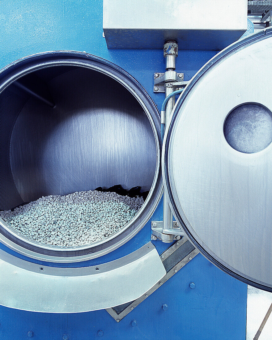 Stone washing machine for jeans, dyeing factory for fashion industry, Italy
