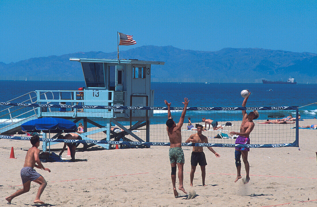 Beach Volleyball, Hermosa Beach Los Angeles, USA