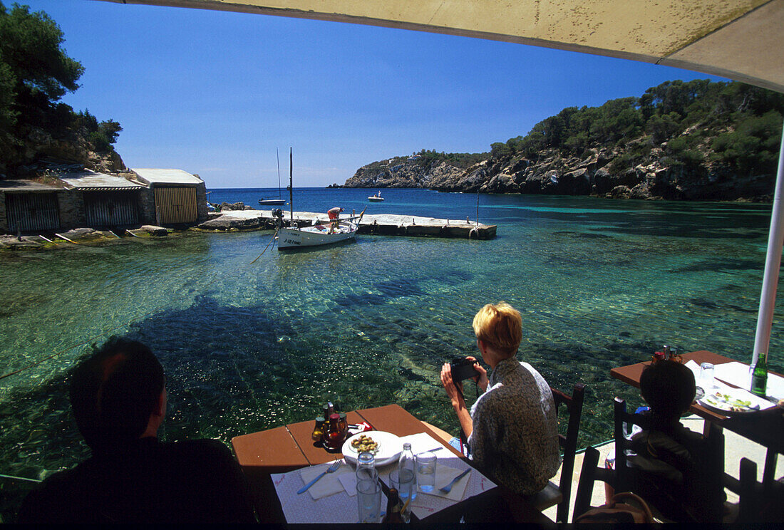 Fischrestaurant El Bigotte, Cala Mastella, Ibiza Balearen, Spanien