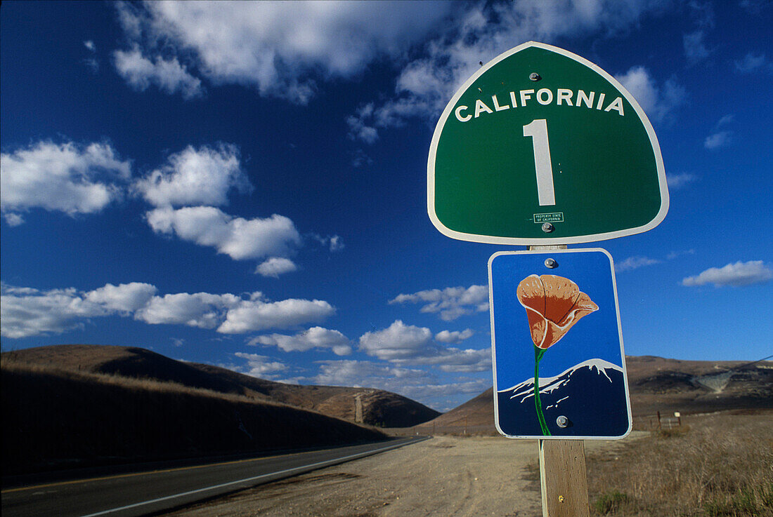 Highway One-Schild, Landstr. zw., Lompoc u. Santa Barbara Highway 1, Kalifornien, USA