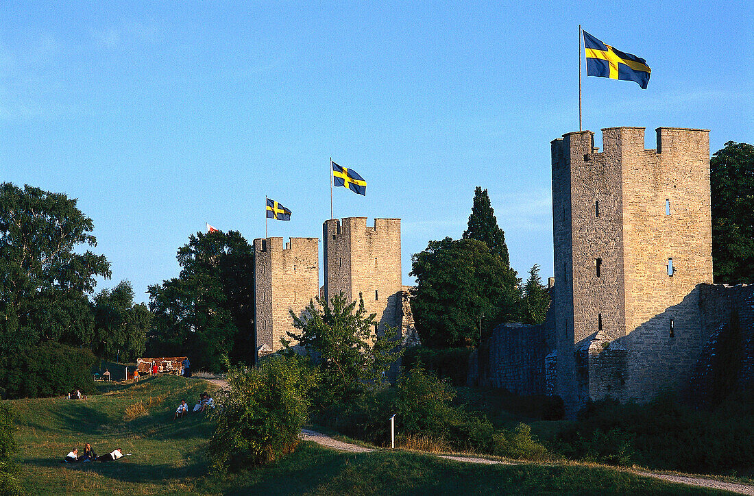 Nördlicher Teil der Stadtmauer, Wallgraben, Visby Gotland, Schweden