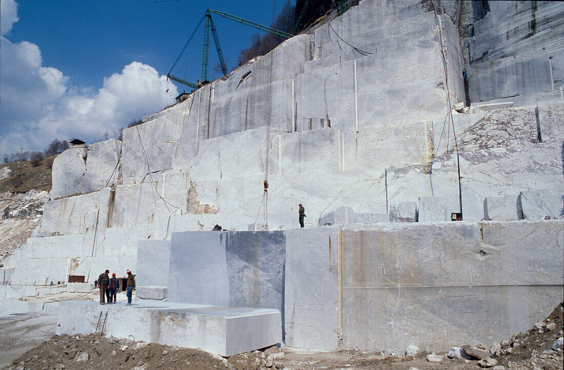 Carrara, Marmorabbau