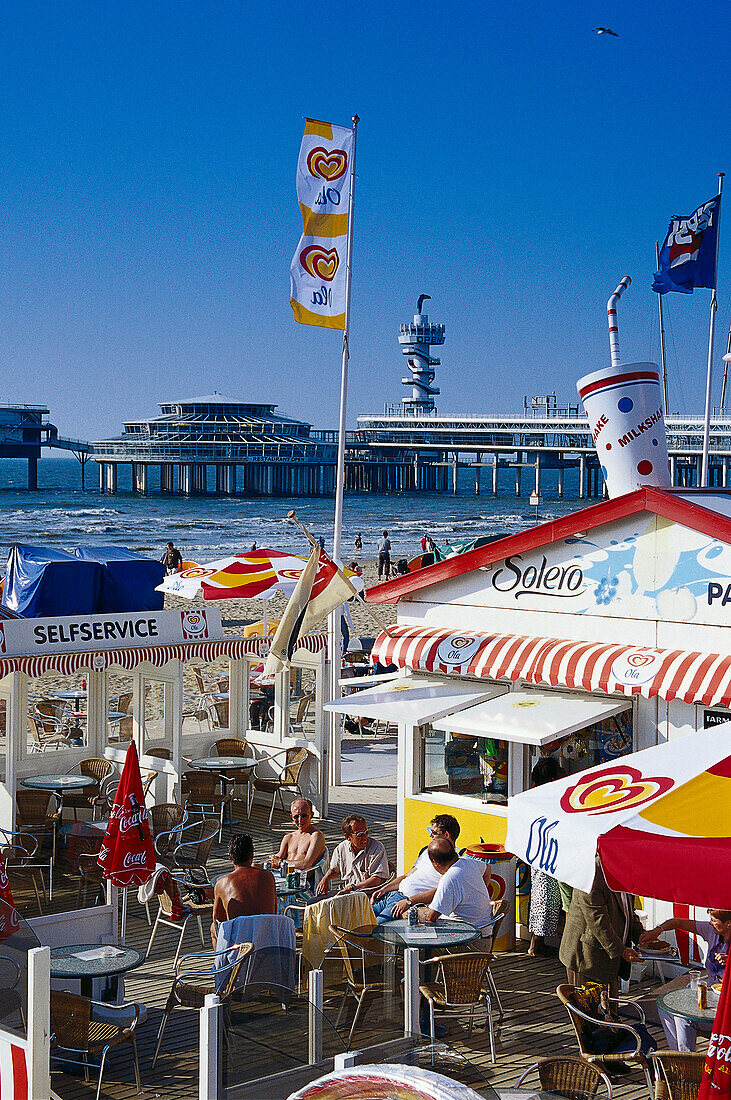 Restaurant am Strand, Scheveningen Niederlande