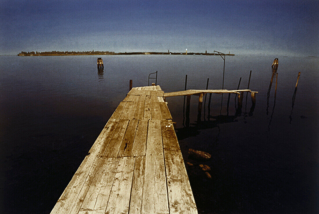 Donna Leon, Death in a Strange Country, wooden jetty, San Michele Cemetery Island, Venice, Italy