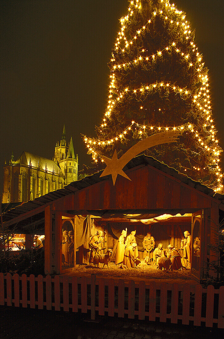 Krippe am Weihnachtsmarkt, Erfurt, Thüringen, Deutschland