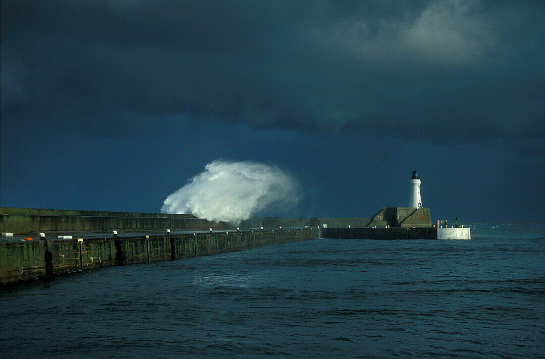 Leuchtturm bei Fraserburgh, Grampian, Fraserburgh, Scottland, Großbritannien