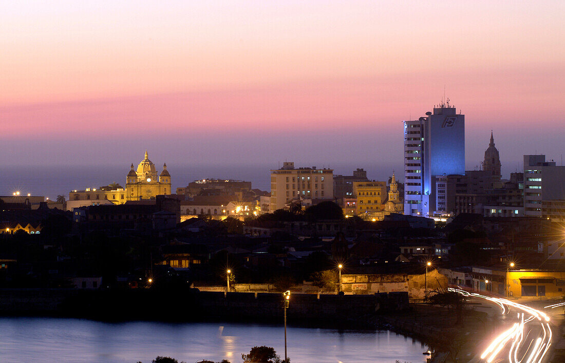 The town Cartagena at dusk, Cartagena de Indias, Colombia, South America
