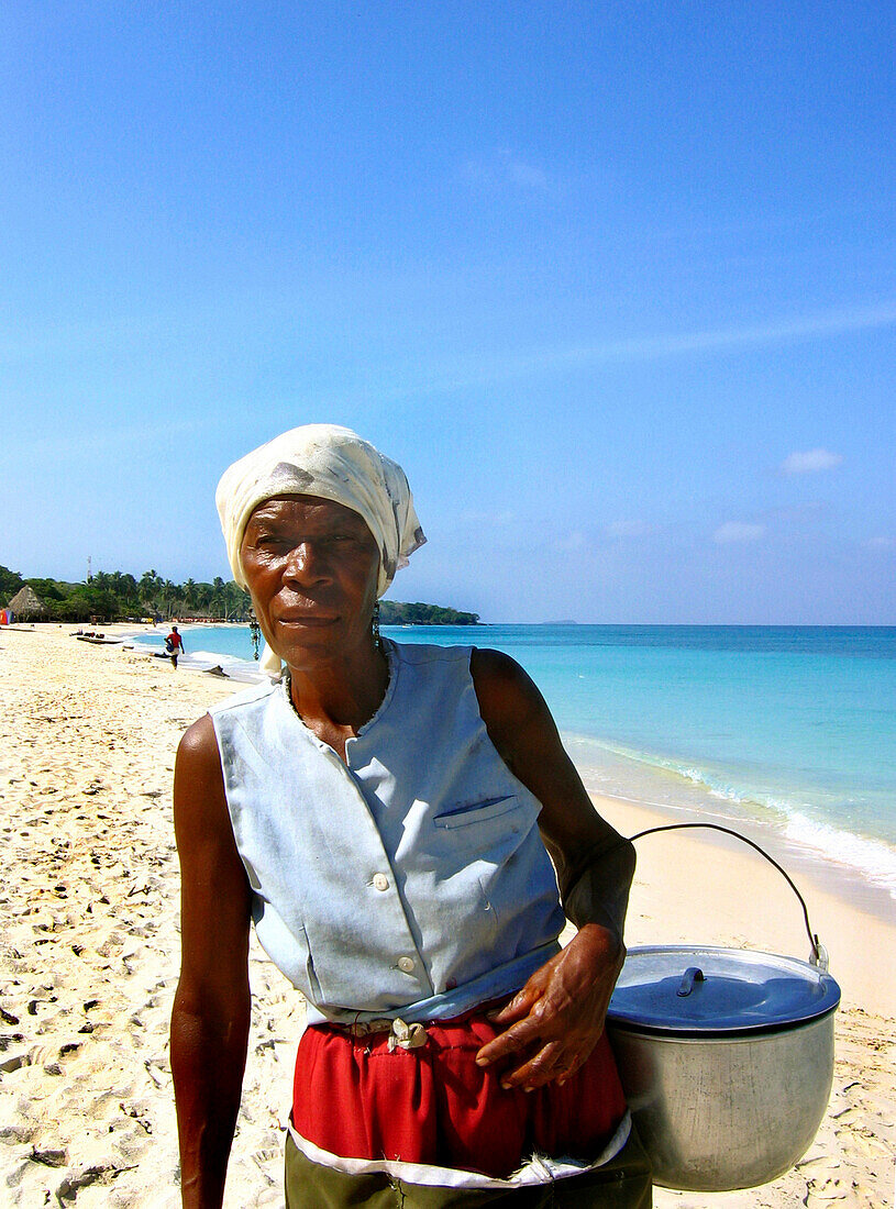 Old Lady selling food, Carribbean Beach, Cartagena, Colombia, South America