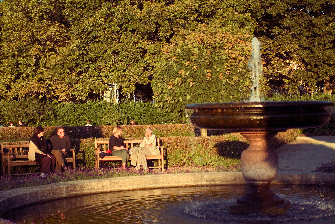 People at Hofgarten Fountain, Hofgarten, Munich, Bavaria, Germany